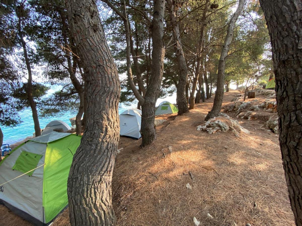 Pine Side Camp *
