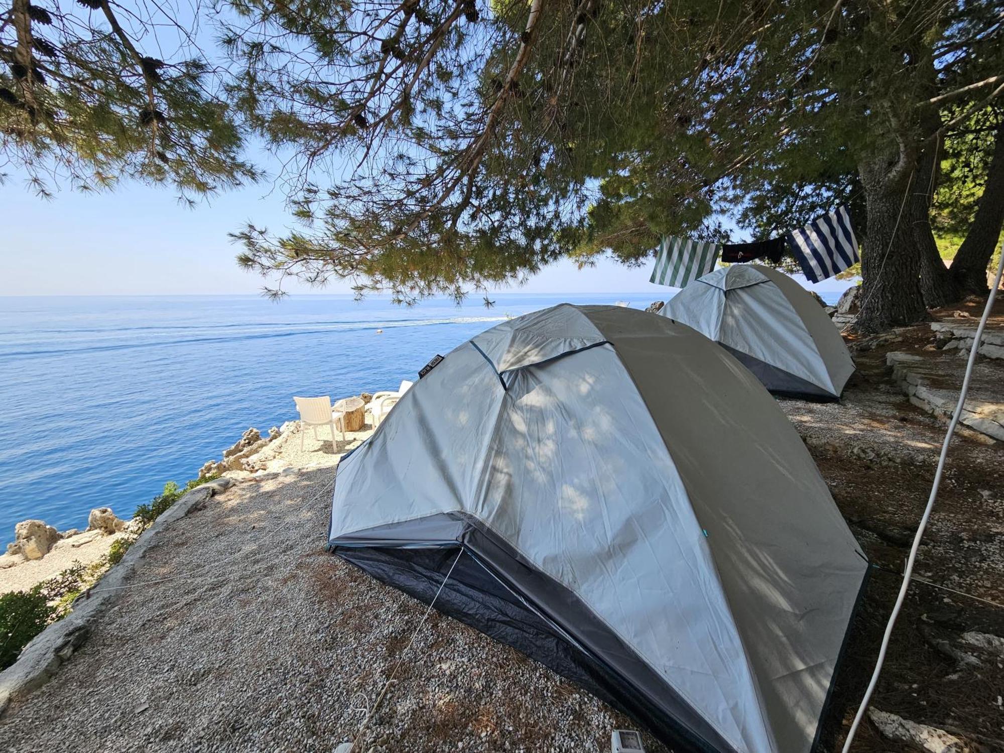 Pine Side Camp *