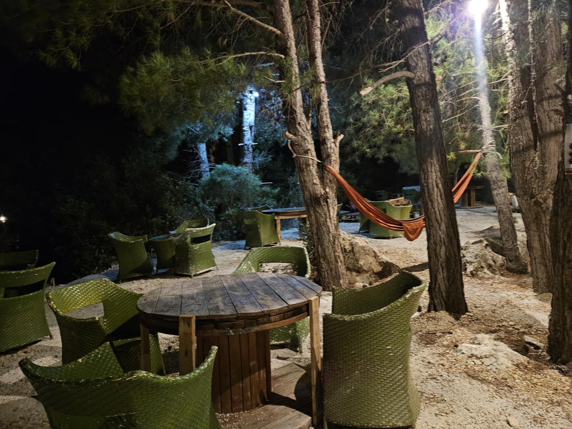 Pine Side Camp * Himare