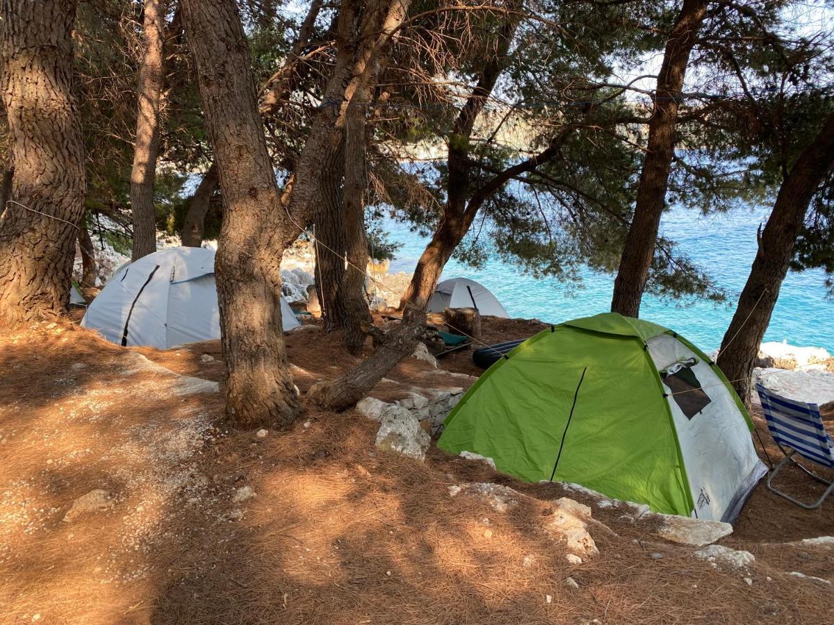 Pine Side Camp * Himare